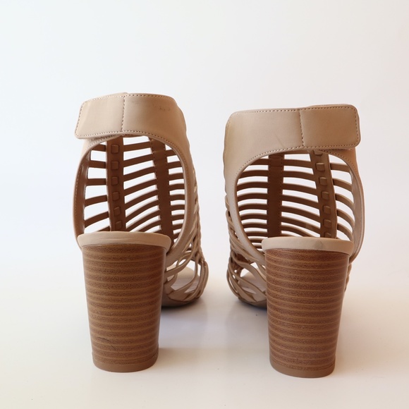 Spring Open Back Peep Toe Block Heel - Picture 5 of 7